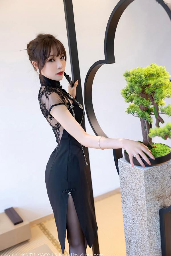 冯雨芝 芝芝  芝芝Booty古韵黑色旗袍诱惑，透视黑丝大尺度私房写真，极致身材尽显无圣光，古典与性感的完美融合第34张图片