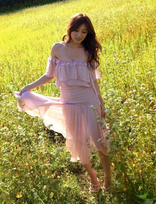 熊田曜子   PB写真集_熊田曜子《Naked Love》私房比基尼户外诱惑套图77P第69张图片