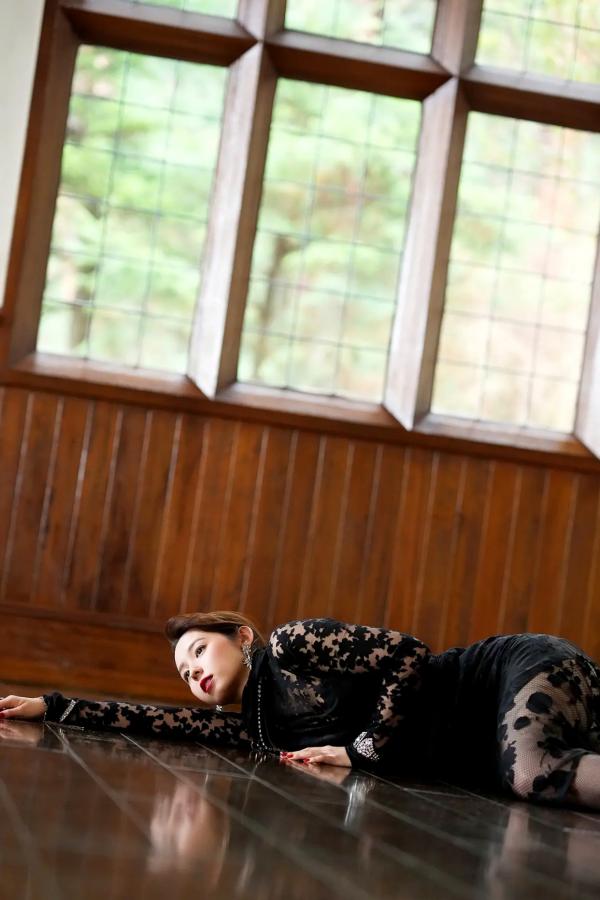 小池里奈  小池里奈 - 江戸川乱歩「黒蜥蜴」性感蕾丝内衣私房写真[127P]第9张图片