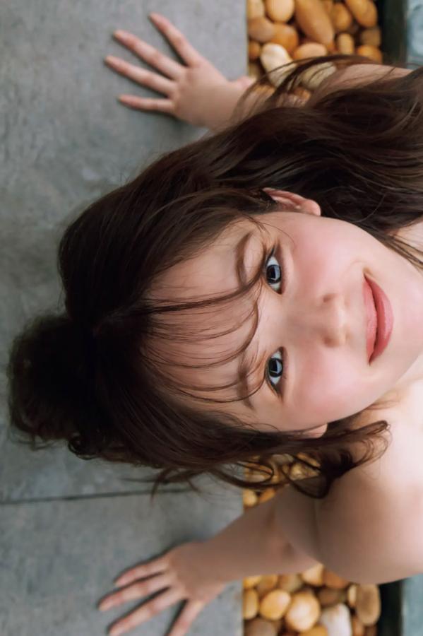 小池里奈  小池里奈《crave》海滩湿身与家居私房性感写真 [123P]第36张图片