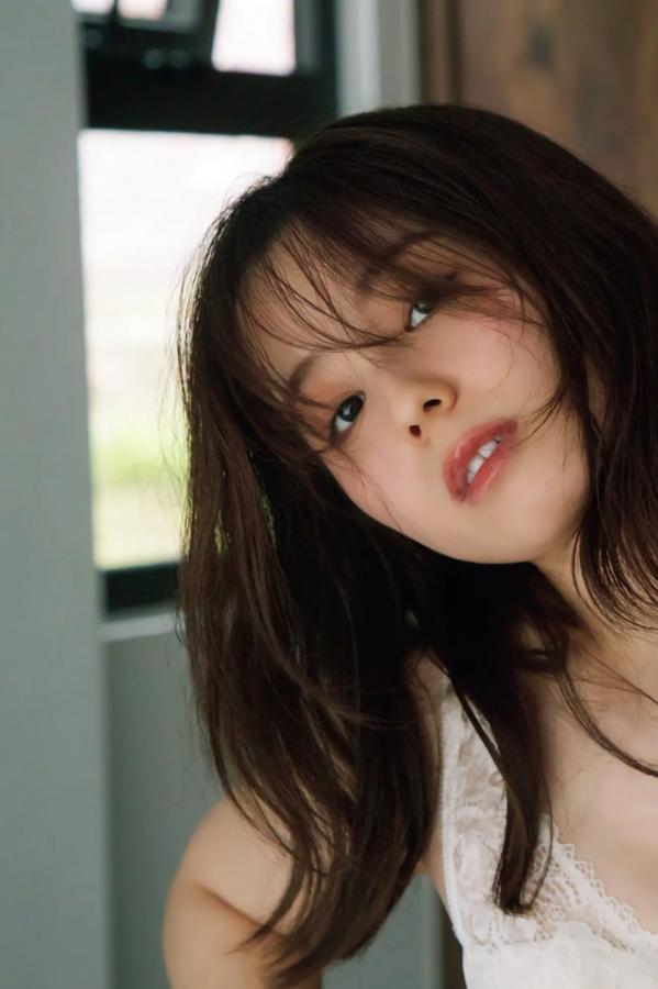 小池里奈  小池里奈《crave》海滩湿身与家居私房性感写真 [123P]第82张图片