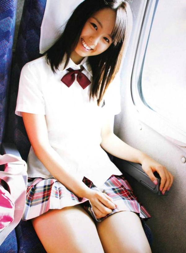 小池里奈   PB写真集_小池里奈 《17歲》 青春时光 清新海边与治愈私房写真系列 [58P]第17张图片