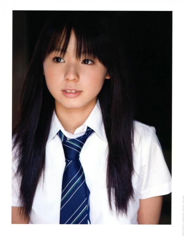 小池里奈   PB写真集_小池里奈 《サブリナ》 清纯萝莉泳装写真，清新居家与泳池清凉少女，治愈系元气美少女图集[81P]第10张图片
