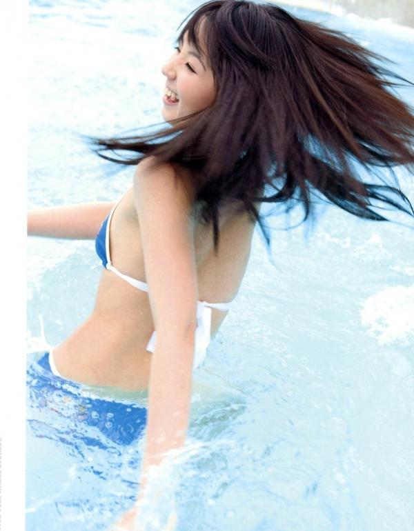 小池里奈   PB写真集_小池里奈 《サブリナ》 清纯萝莉泳装写真，清新居家与泳池清凉少女，治愈系元气美少女图集[81P]第35张图片