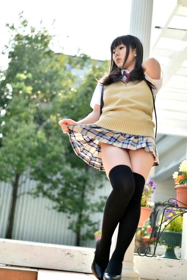 雨宮留菜 雨宫留菜  PB写真集_雨宮留菜《女子校生 萌える絶対領域》——清纯校服制服诱惑与性感比基尼私房写真，童颜巨乳尽显绝美诱惑第46张图片