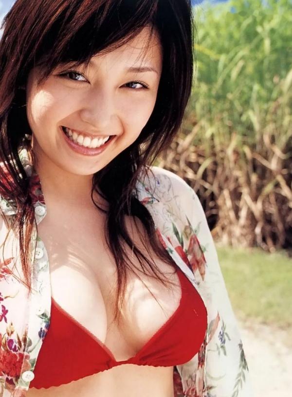 三津谷葉子 三津谷叶子  PB写真集_三津谷叶子《On The Way》[90P]_魅力户外比基尼与慵懒室内私房写真，极致诱惑身材特写第3张图片
