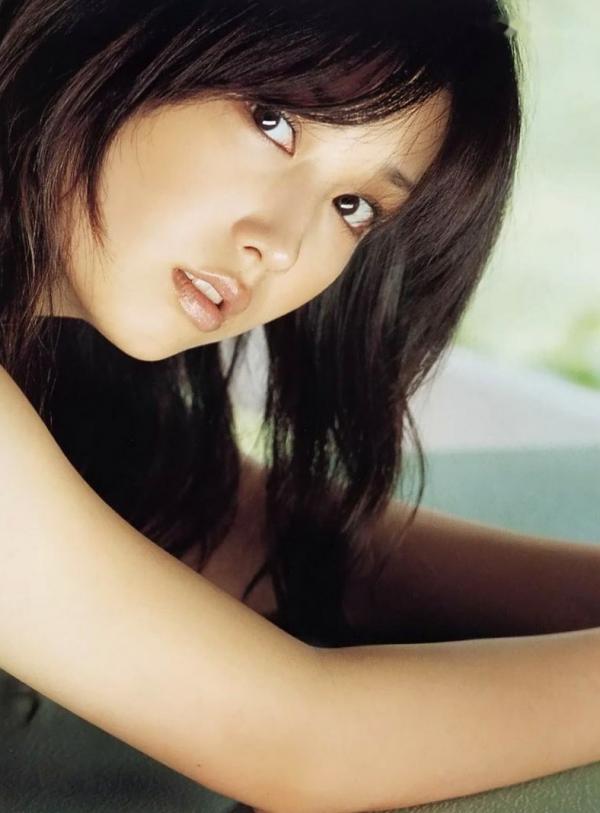 三津谷葉子 三津谷叶子  PB写真集_三津谷叶子《On The Way》[90P]_魅力户外比基尼与慵懒室内私房写真，极致诱惑身材特写第38张图片