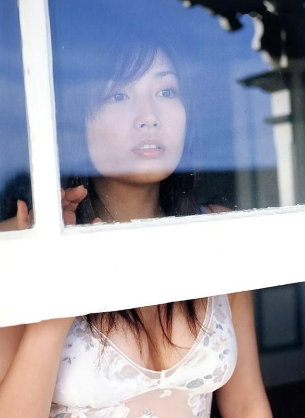 三津谷葉子 三津谷叶子  PB写真集_三津谷叶子《On The Way》[90P]_魅力户外比基尼与慵懒室内私房写真，极致诱惑身材特写第72张图片