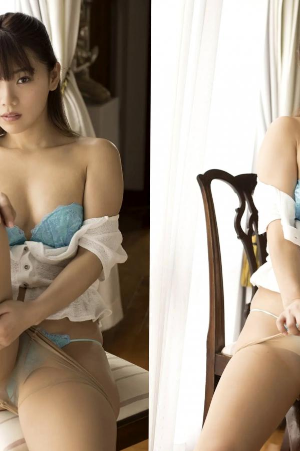 大川成美  大川成美性感私房写真：家居丝袜风情与浴室湿身诱惑美臀第6张图片