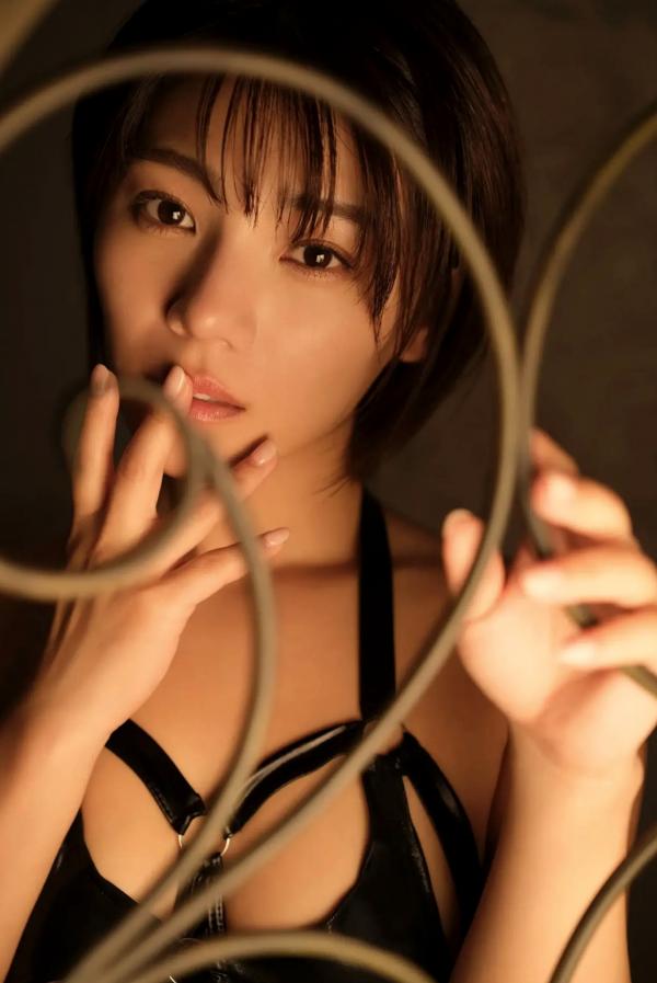 大川成美   大川成美 - なるみの撮休 vol.2 性感比基尼与诱惑内衣私房照，绝美臀腿曲线极其吸睛第40张图片