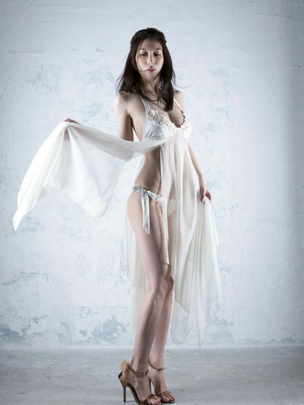 小林恵美 小林惠美  Sabra_小林恵美《BLACK_WHITE》 写真集 Cover Girl [100P]第27张图片