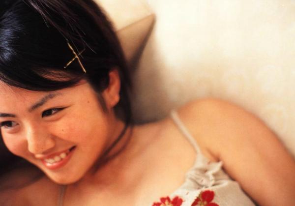 磯山さやか 矶山沙也加  PB写真集_磯山さやか(矶山沙也加) 《Pre Pri‐17》首本写真集，泳池湿身与户外清新装扮，经典童颜巨乳诱惑 [101P]第24张图片