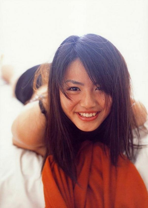 磯山さやか 矶山沙也加  PB写真集_磯山さやか(矶山沙也加) 《Pre Pri‐17》首本写真集，泳池湿身与户外清新装扮，经典童颜巨乳诱惑 [101P]第78张图片