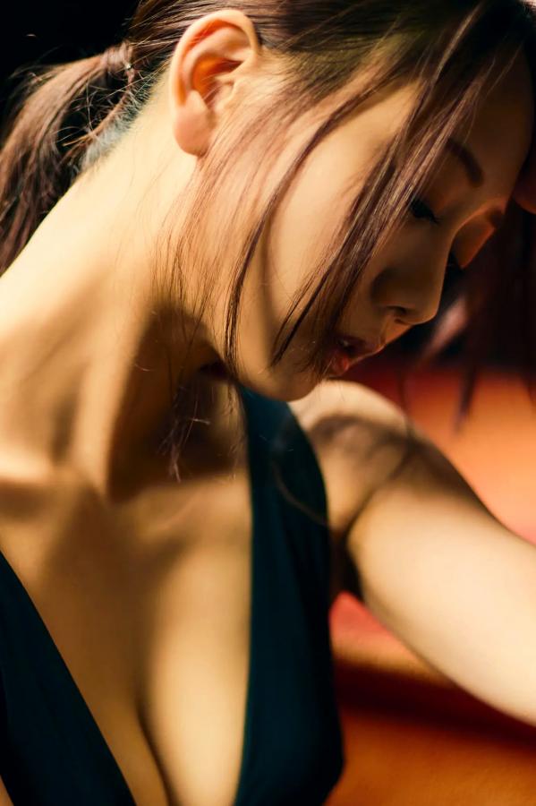 古畑奈和 古畑奈和 古畑奈和 - Adult Beauty 成熟性感写真 室内透视裙与比基尼冷艳诱惑第41张图片