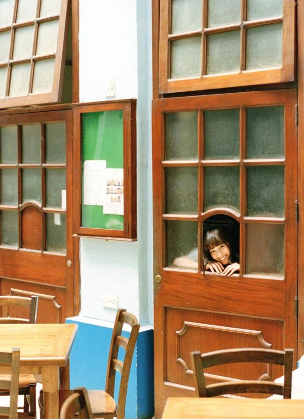 西野七瀬 西野七濑  西野七濑《风を着替えて》高清清纯写真，海边比基尼与居家生活私房美图大赏第45张图片