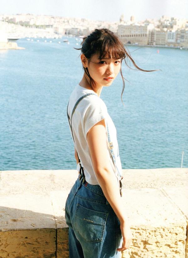 西野七瀬 西野七濑  西野七濑《风を着替えて》高清清纯写真，海边比基尼与居家生活私房美图大赏第50张图片