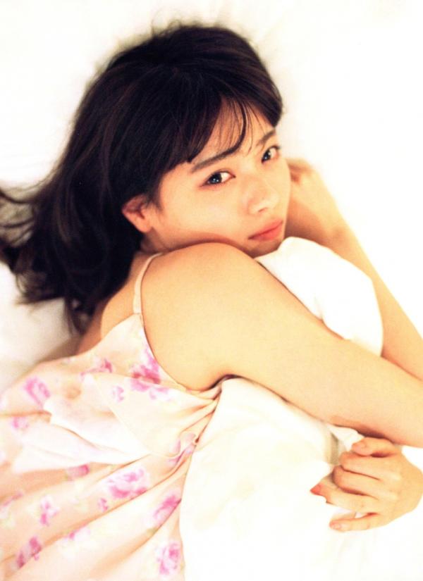 西野七瀬 西野七濑  西野七濑《风を着替えて》高清清纯写真，海边比基尼与居家生活私房美图大赏第91张图片