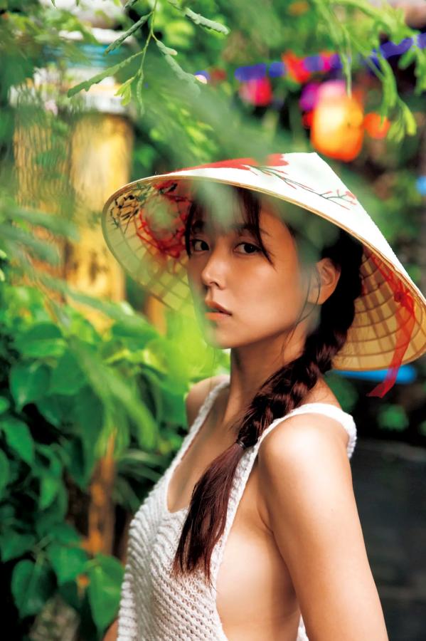 白間美瑠 白间美瑠 白間美瑠 - MERCI 户外泳池湿身黑色比基尼性感写真第77张图片