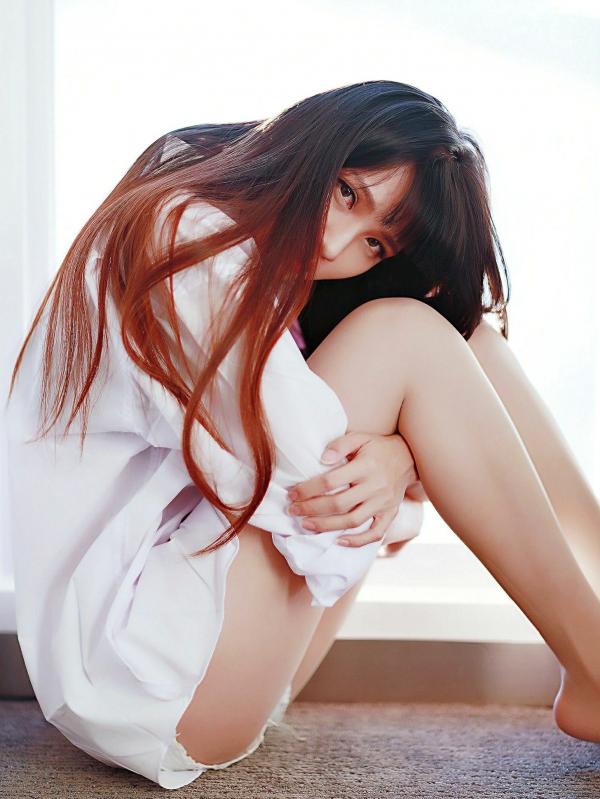 蔡譯心 蔡译心  台湾女神蔡译心：棚拍五套诱惑写真合集，清纯校服与私房穿搭，展现极致气质与魅力[68P]第10张图片