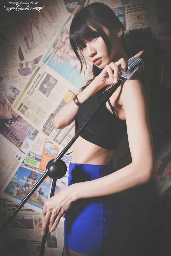 蔡譯心 蔡译心  台湾正妹蔡译心高冷御姐范棚拍写真，黑丝美腿搭配包臀裙诱惑无限，修长骨感身材尽显名模气质第95张图片