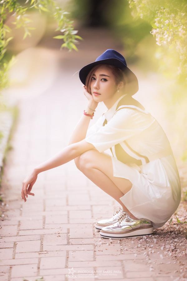 김하율 尹惠熙 金河律- 韩国美女唯美街拍写真第45张图片