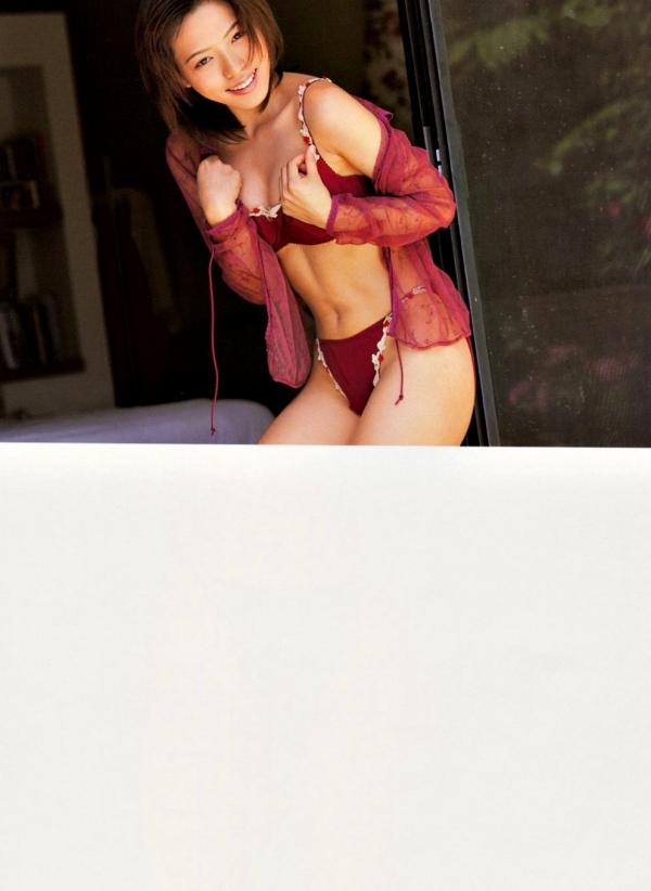 釈由美子 释由美子  PB写真集_釈由美子《Sirene》户外清纯与性感诱惑精选写真[78P]第51张图片