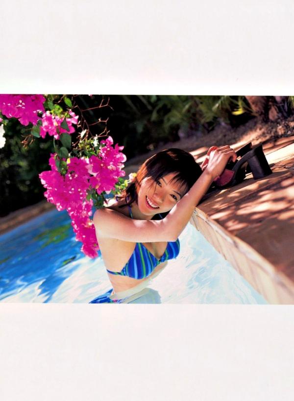 釈由美子 释由美子  PB写真集_釈由美子《Sirene》户外清纯与性感诱惑精选写真[78P]第67张图片