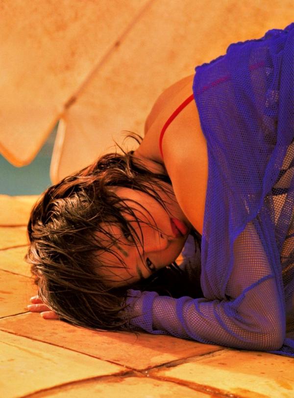 釈由美子 释由美子  PB写真集_釈由美子《Sirene》户外清纯与性感诱惑精选写真[78P]第72张图片