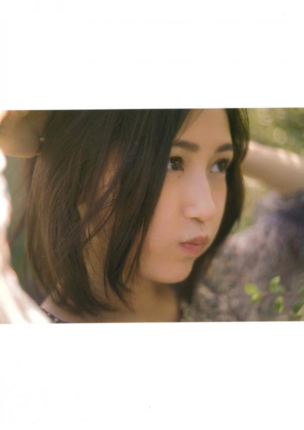 渡辺麻友 渡边麻友  渡辺麻友写真集《知らないうちに》：泳装夏日清凉、超市生活感与居家私房美图，日系少女纯美写真合集[113P]第35张图片