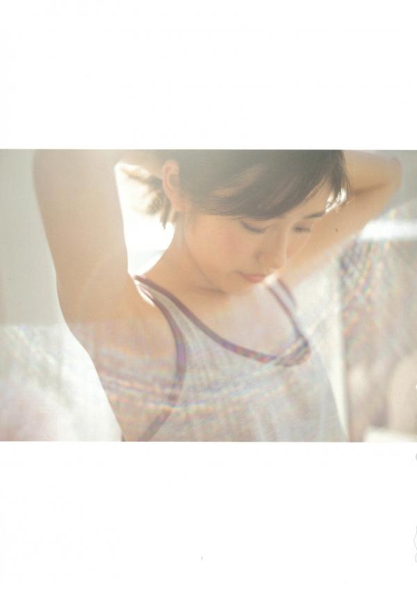 渡辺麻友 渡边麻友  渡辺麻友写真集《知らないうちに》：泳装夏日清凉、超市生活感与居家私房美图，日系少女纯美写真合集[113P]第109张图片