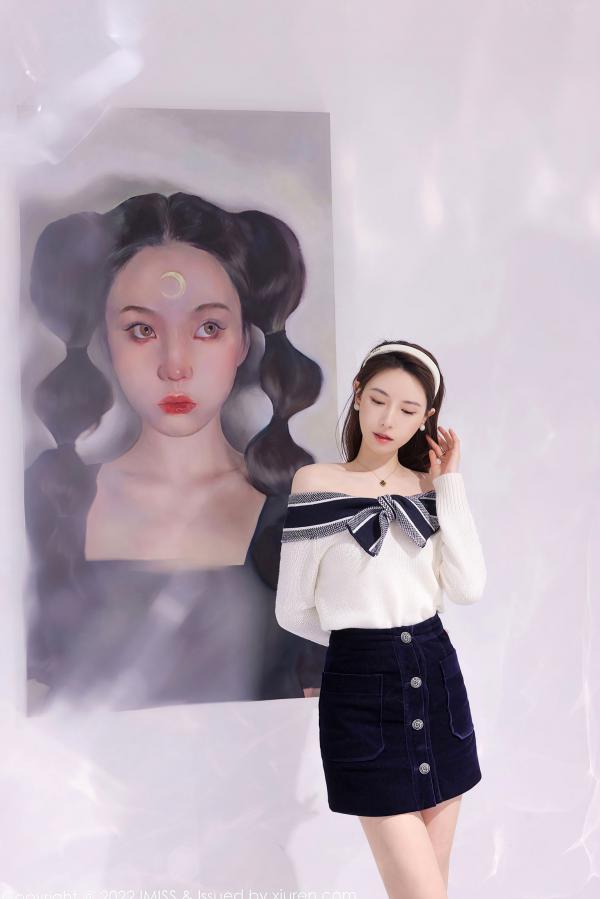 劉奕寧 刘奕宁  IMiss爱蜜社-704-刘奕宁：艺术工作室里的清纯女神，白色露肩上衣搭配黑短裙，展现优雅气质与高级感，梦幻写实风格写真无圣光大尺度第7张图片