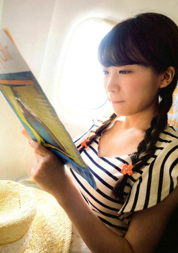 秋元真夏   秋元真夏1st写真集《真夏の气压配置》：海滩泳装与纯白婚纱的治愈系视觉盛宴第142张图片