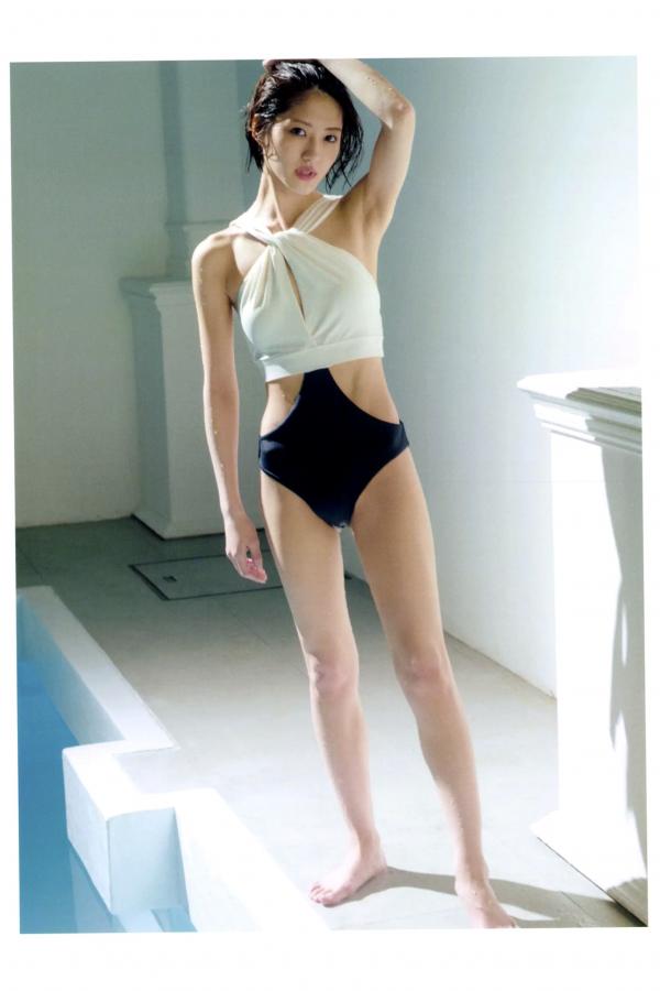 若月佑美  若月佑美写真集《アンド チョコレート》日系家居私房与感性湿身魅惑写真第12张图片