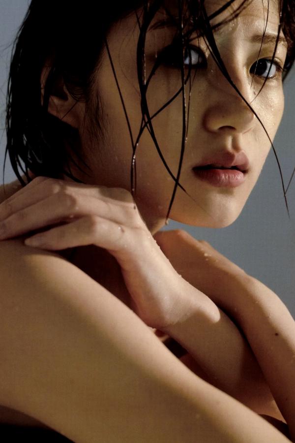 若月佑美  若月佑美写真集《アンド チョコレート》日系家居私房与感性湿身魅惑写真第22张图片