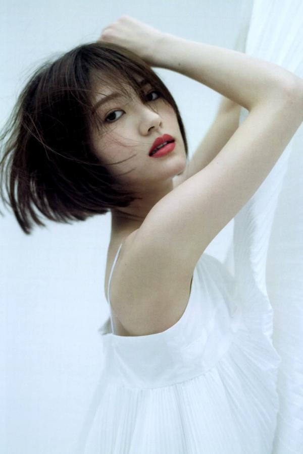 若月佑美  若月佑美写真集《アンド チョコレート》日系家居私房与感性湿身魅惑写真第36张图片