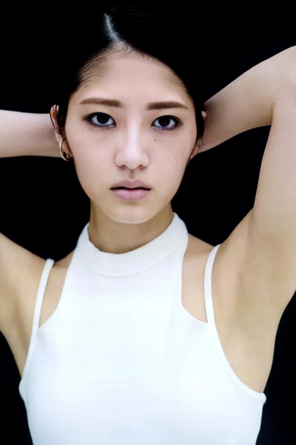 若月佑美  若月佑美写真集《アンド チョコレート》日系家居私房与感性湿身魅惑写真第55张图片