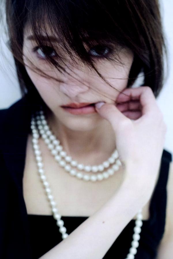 若月佑美  若月佑美写真集《アンド チョコレート》日系家居私房与感性湿身魅惑写真第57张图片