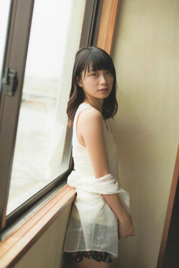 深川麻衣   PB写真集_深川麻衣《ずっと、そばにいたい》：海边户外清新自然写实，治愈系甜美女神风第54张图片
