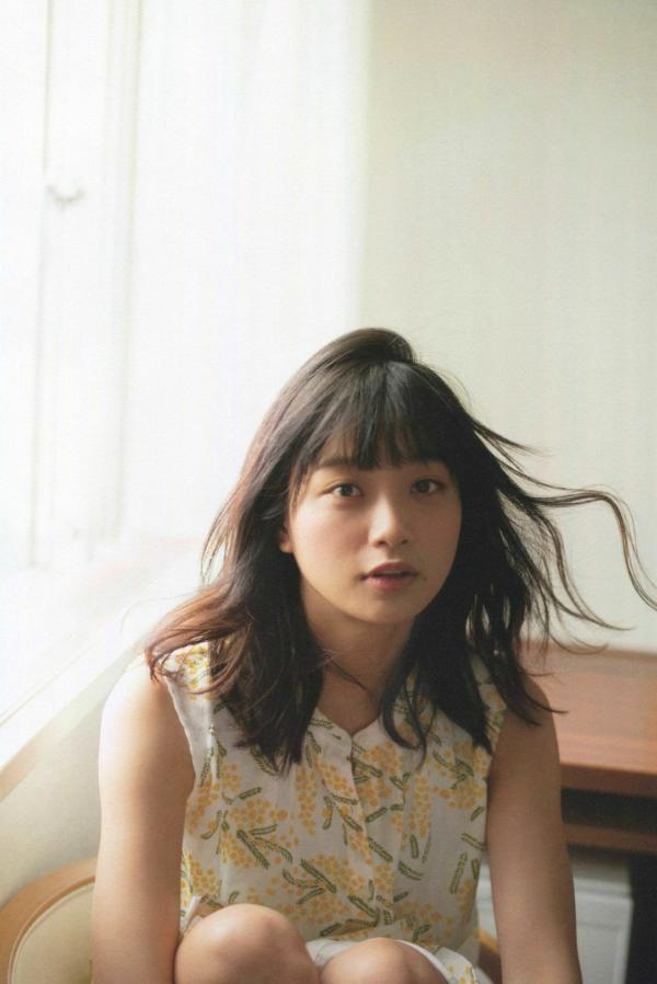 深川麻衣   PB写真集_深川麻衣《ずっと、そばにいたい》：海边户外清新自然写实，治愈系甜美女神风第75张图片
