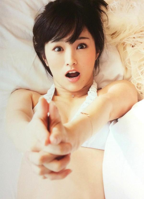 山本彩   PB写真集_山本彩《SY》高清美图：清纯短发、比基尼泳装诱惑，摄影大师LESLIE KEE镜头下的夏日灵动尤物第55张图片