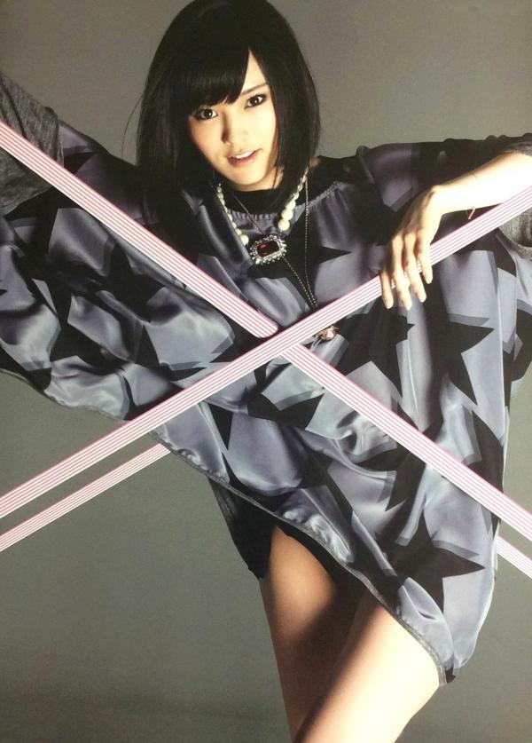 山本彩   PB写真集_山本彩《SY》高清美图：清纯短发、比基尼泳装诱惑，摄影大师LESLIE KEE镜头下的夏日灵动尤物第83张图片