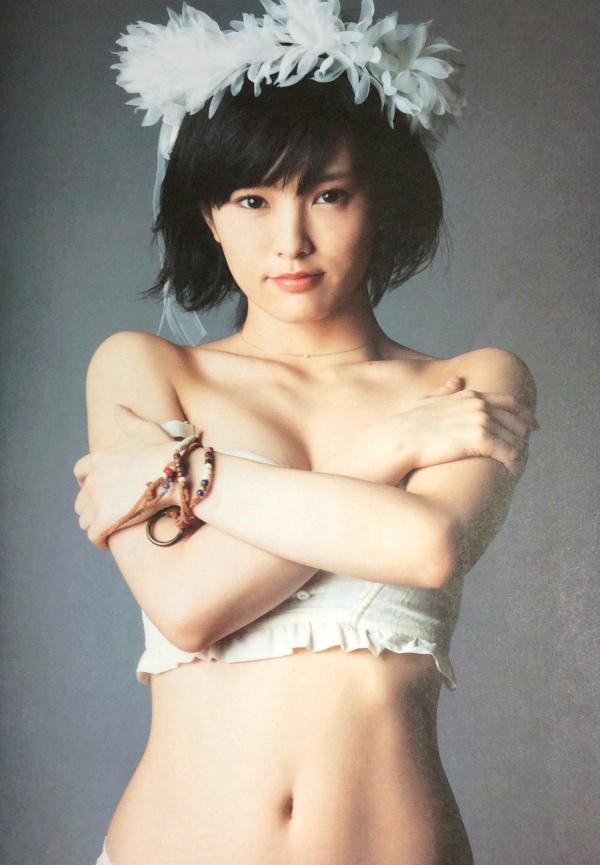 山本彩   PB写真集_山本彩《SY》高清美图：清纯短发、比基尼泳装诱惑，摄影大师LESLIE KEE镜头下的夏日灵动尤物第131张图片
