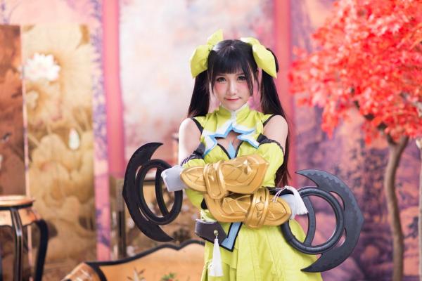 喬喬兒 乔乔儿  台湾模特乔乔儿：孙尚香COSPLAY写真全集，古风战甲与黑丝长腿的碰撞第2张图片