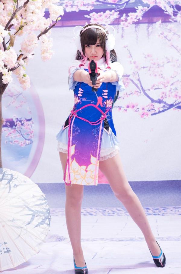 喬喬兒 乔乔儿  台湾正妹乔乔儿写真《琴棚电玩少女DVA》：角色扮演游戏风格与慵懒居家私房照合集第13张图片