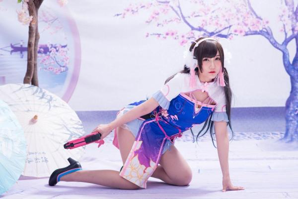 喬喬兒 乔乔儿  台湾正妹乔乔儿写真《琴棚电玩少女DVA》：角色扮演游戏风格与慵懒居家私房照合集第20张图片