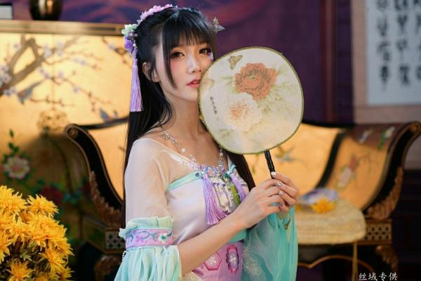 喬喬兒 乔乔儿  台湾正妹乔乔儿唯美写真，古风韵味与日系元气校服少女，带你重温校园初恋般的青春悸动第7张图片