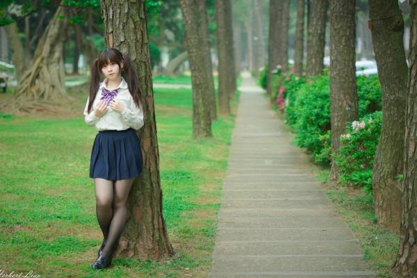 ベッキー   台湾正妹Becky中央大学户外写真，清纯校服与甜美女仆装角色扮演 [92P]第2张图片
