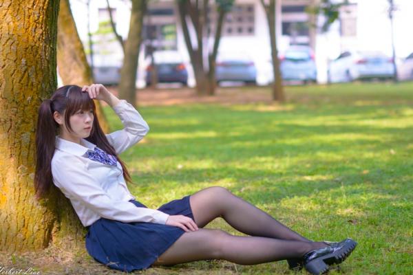 ベッキー   台湾正妹Becky中央大学户外写真，清纯校服与甜美女仆装角色扮演 [92P]第23张图片