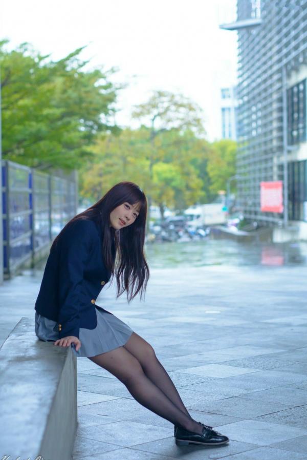 ベッキー   台湾正妹Becky实践大学校服写真，jk制服气质学妹清纯街拍第5张图片