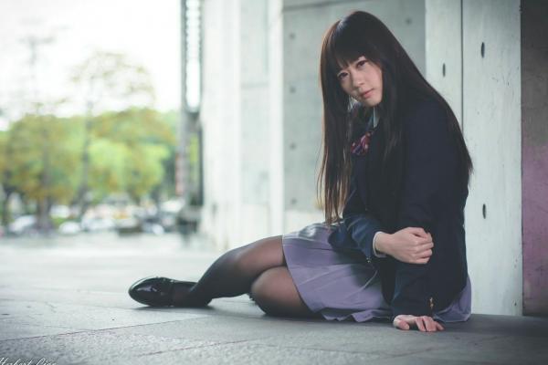 ベッキー   台湾正妹Becky实践大学校服写真，jk制服气质学妹清纯街拍第13张图片